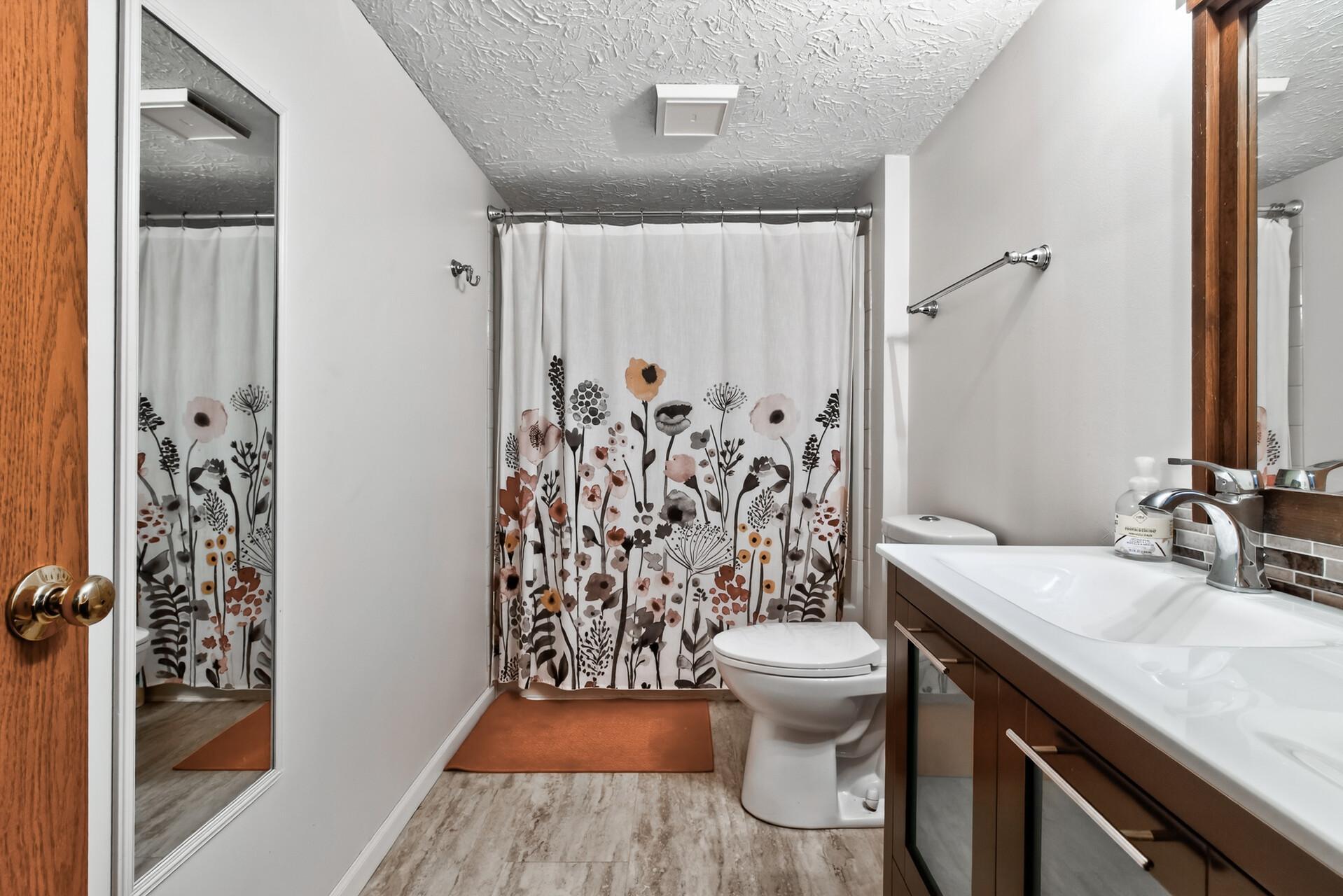 5595 Wedgewood Drive Property Photo 17