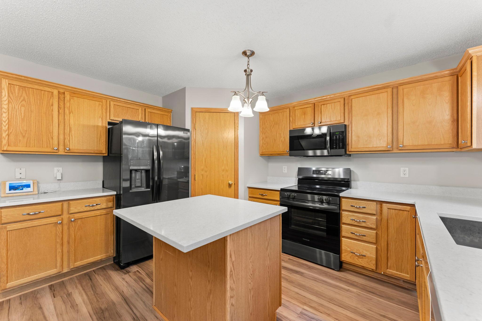 3090 212th Street W Property Photo 21