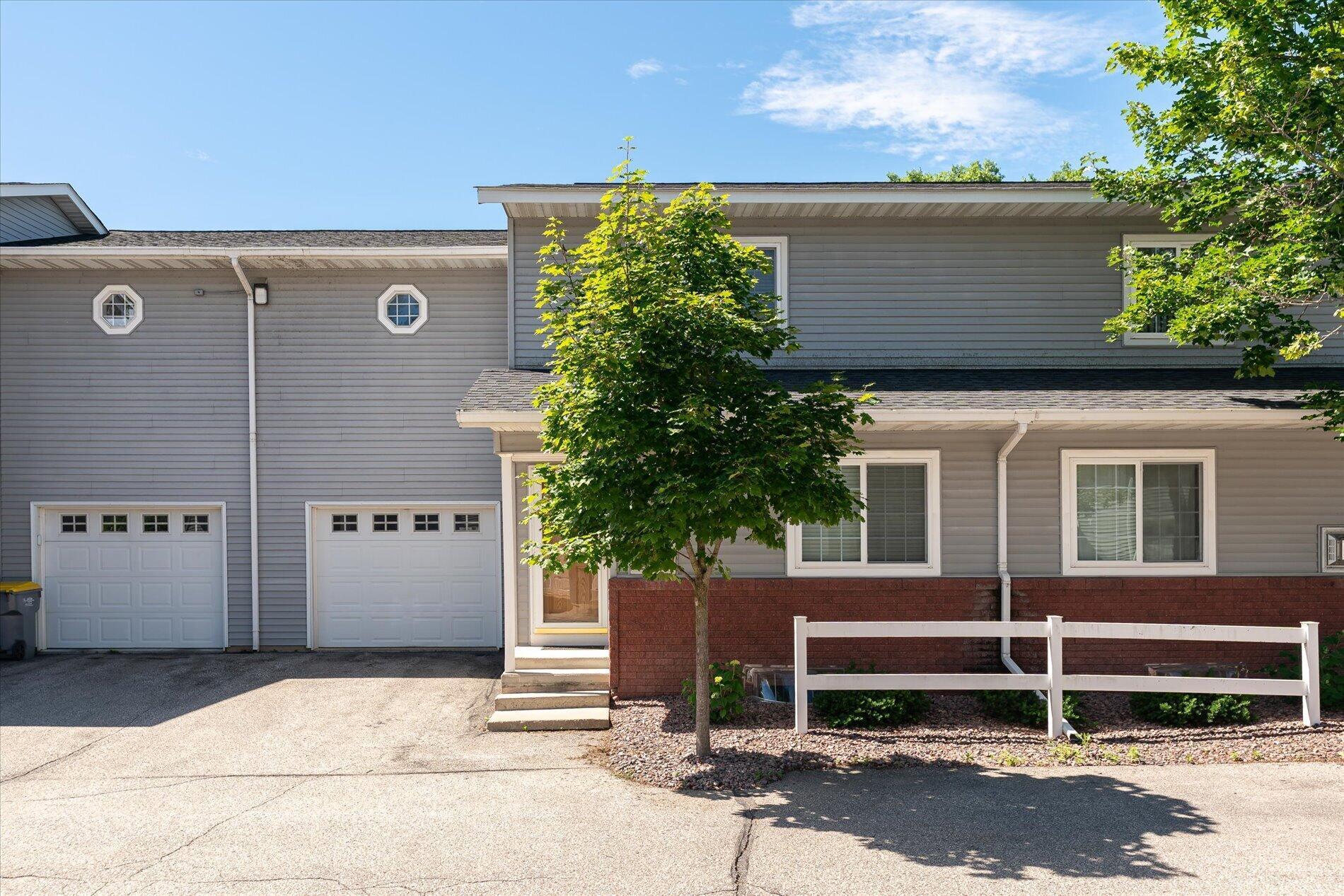 808 Cedar Drive B Property Photo 1
