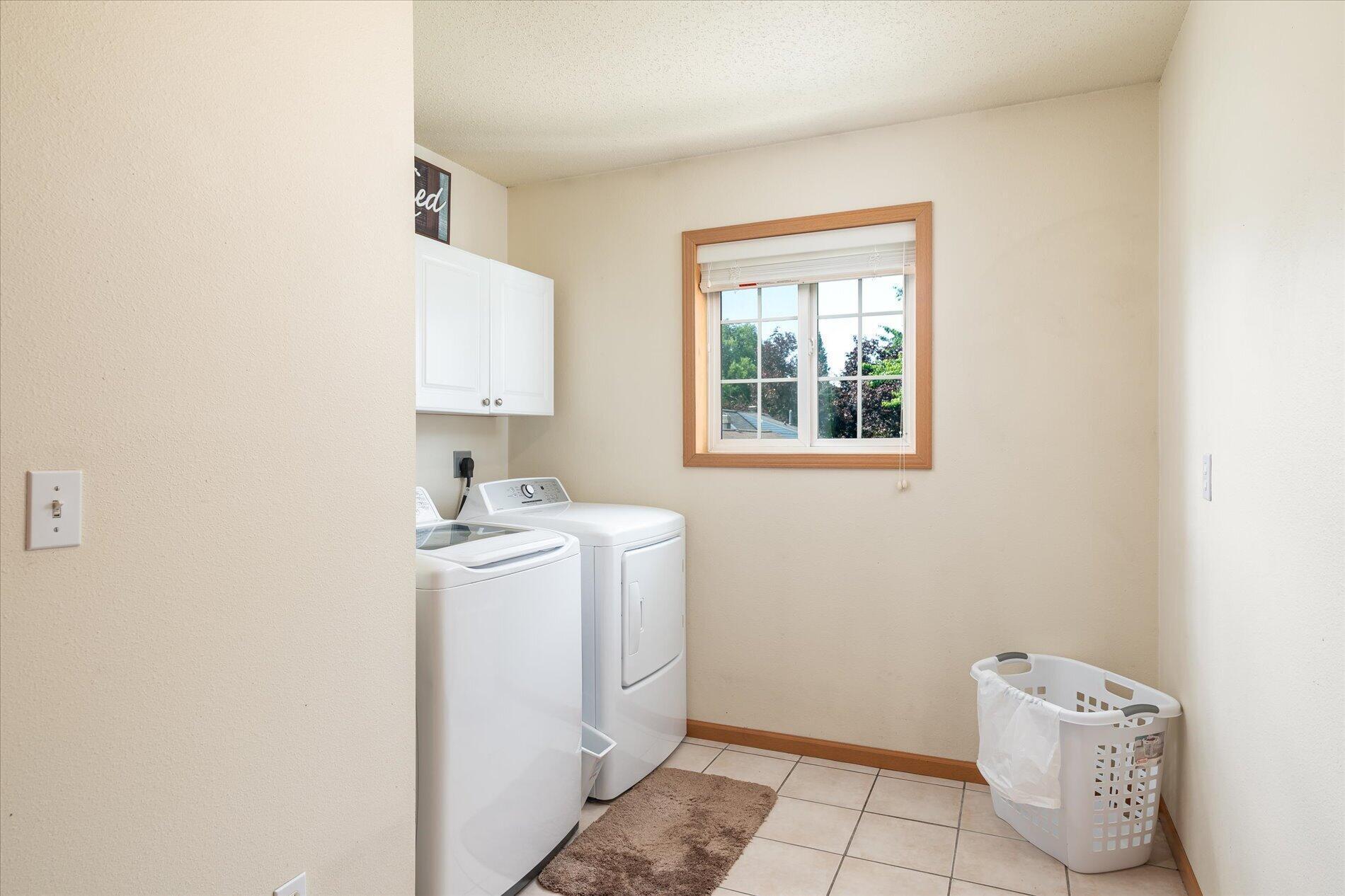 808 Cedar Drive B Property Photo 8
