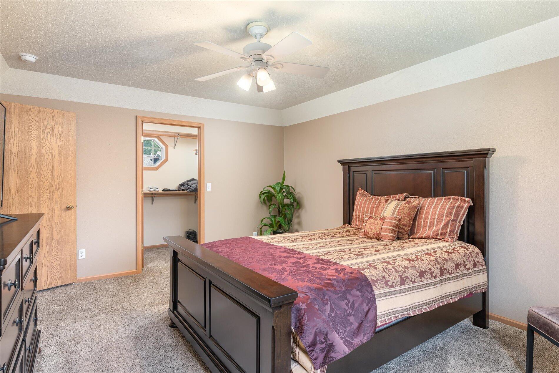 808 Cedar Drive B Property Photo 16