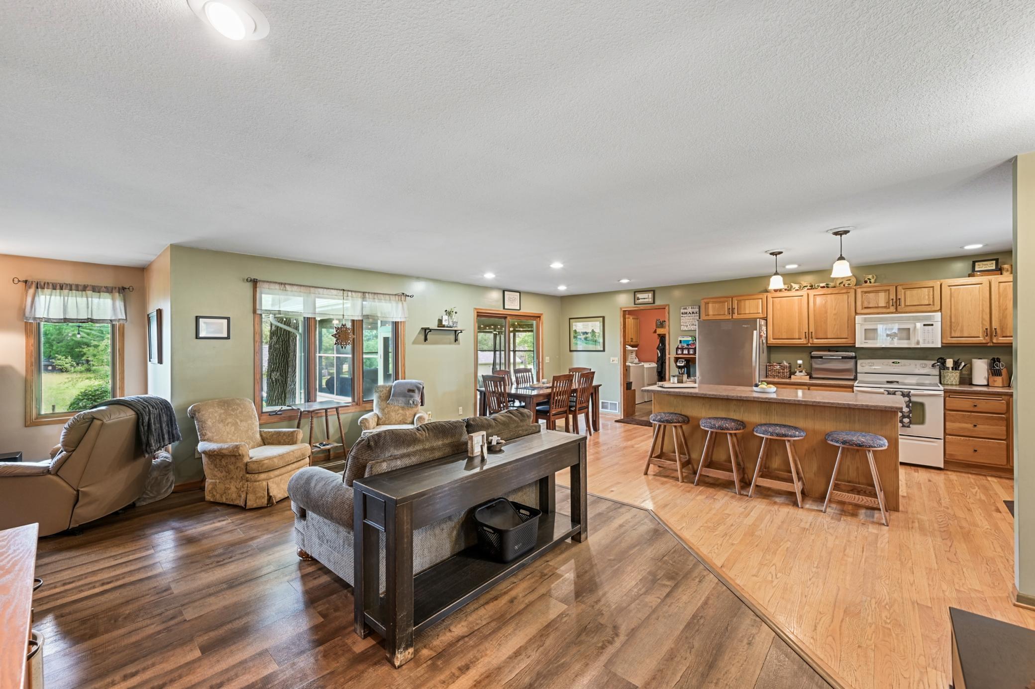 101 Anglewood Drive Property Photo 15