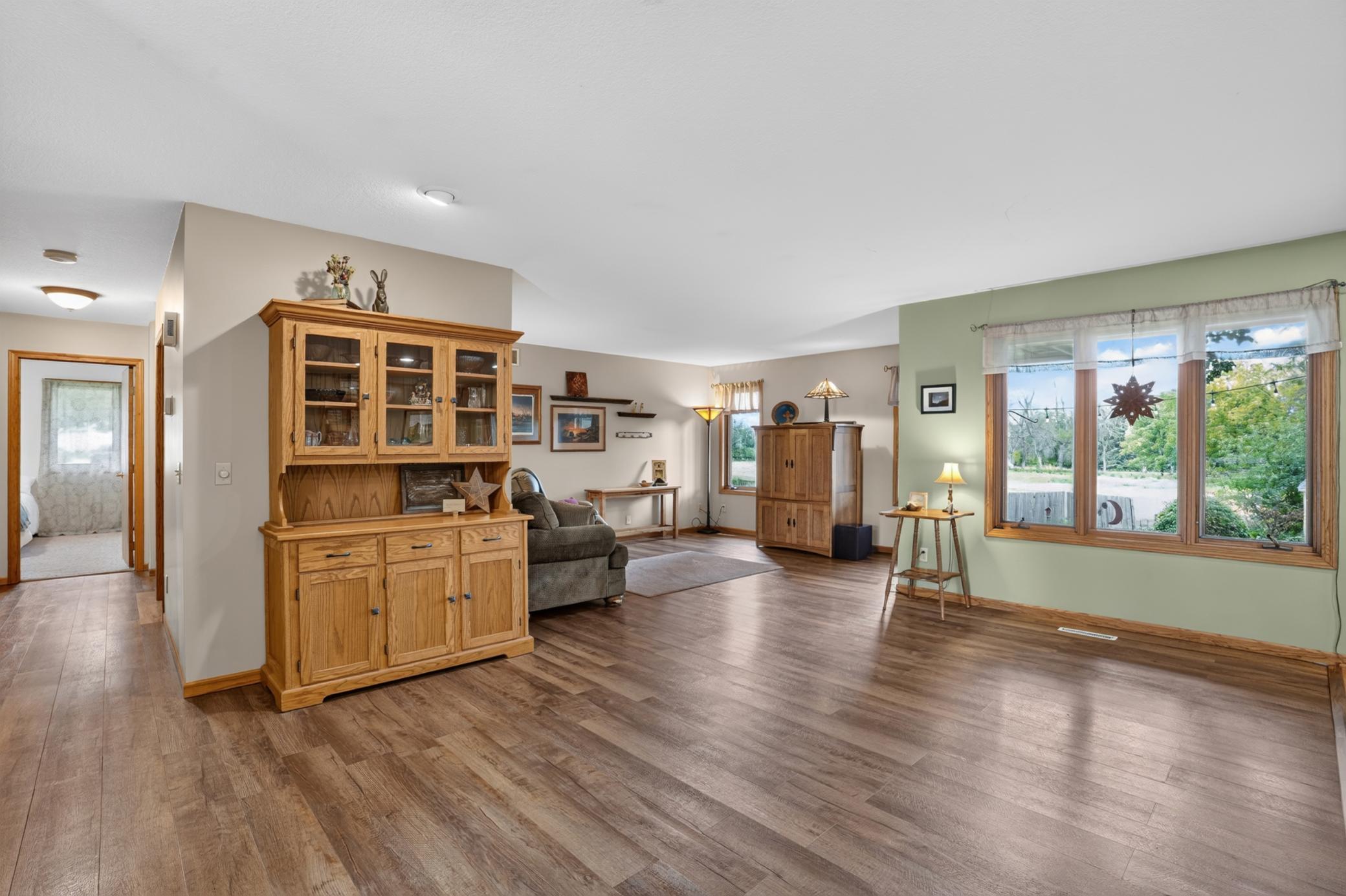 101 Anglewood Drive Property Photo 16