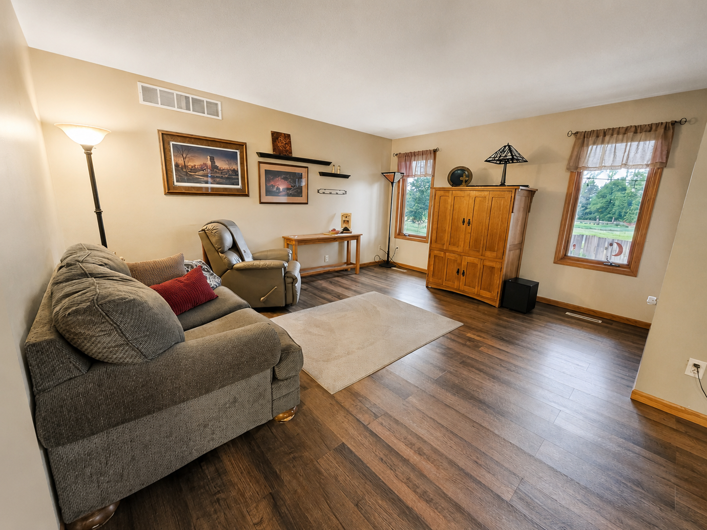 101 Anglewood Drive Property Photo 17
