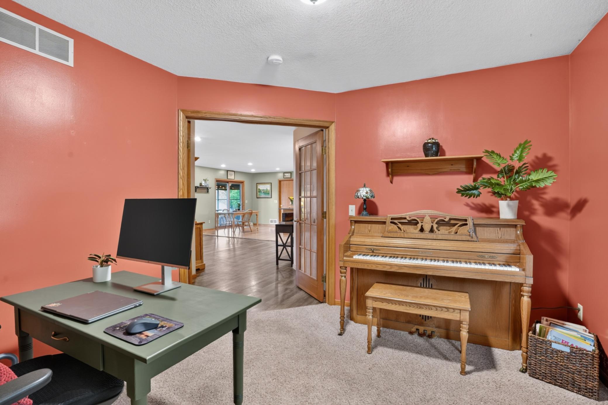 101 Anglewood Drive Property Photo 35