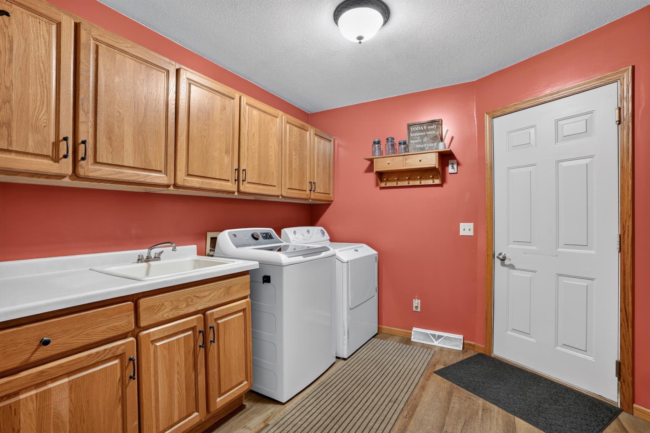 101 Anglewood Drive Property Photo 40