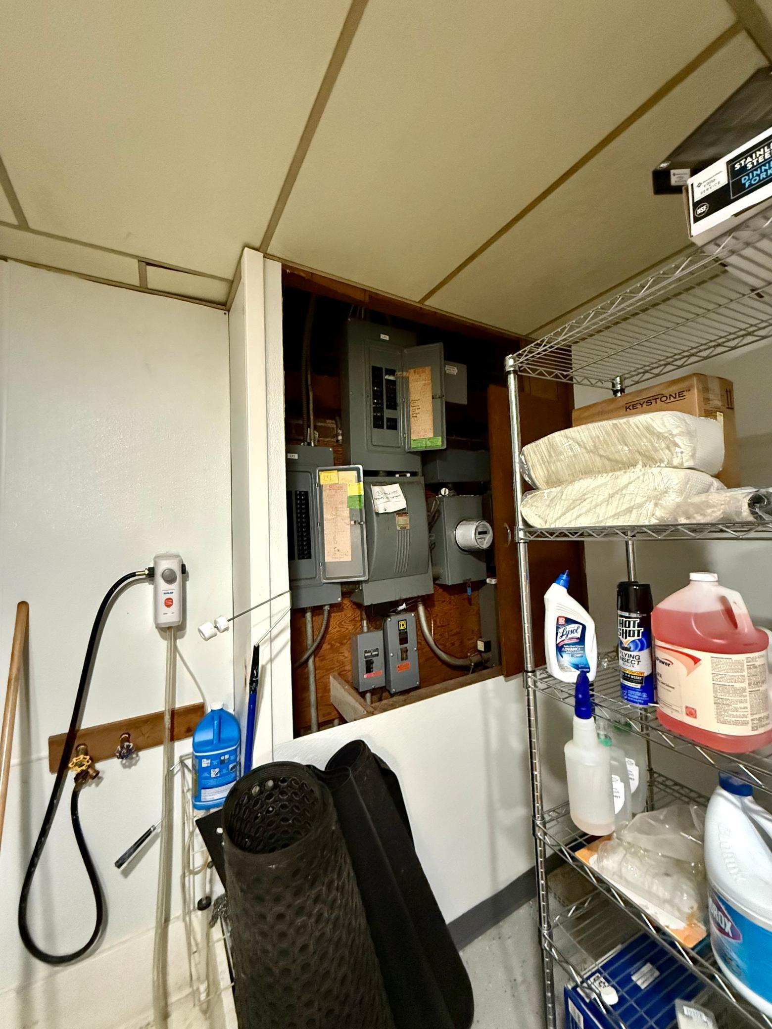 110 Main Street N Property Photo 29