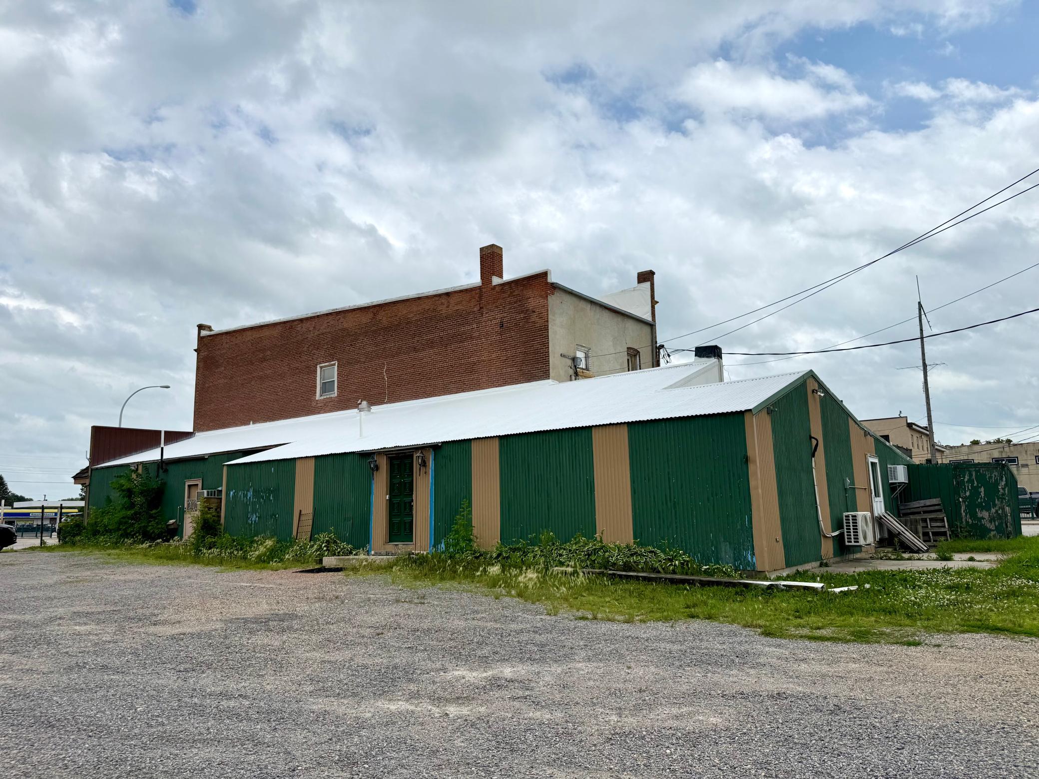 110 Main Street N Property Photo 55