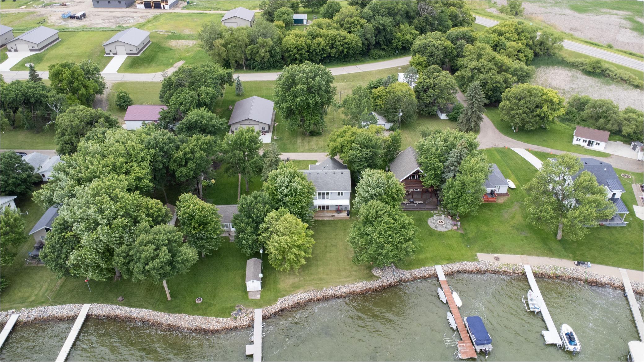 44114 Outlet Beach Road Property Photo 4
