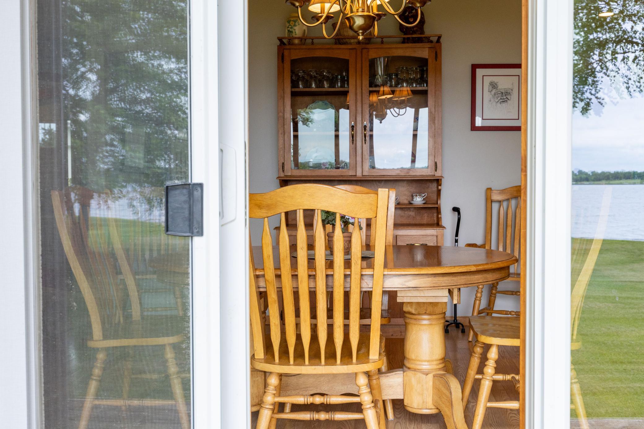 44114 Outlet Beach Road Property Photo 12