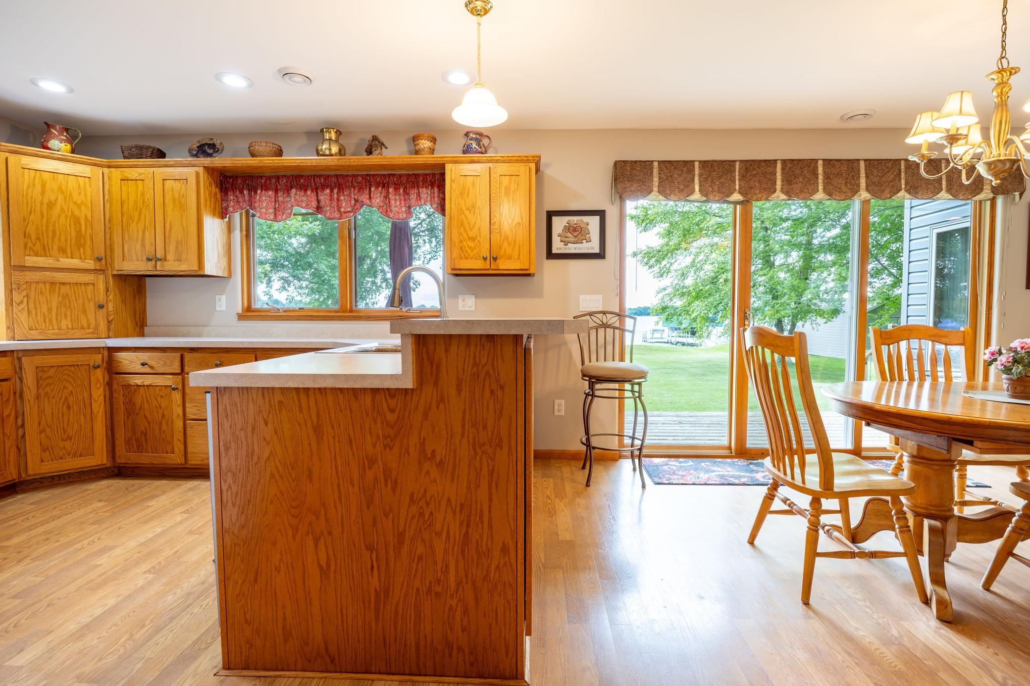 44114 Outlet Beach Road Property Photo 15
