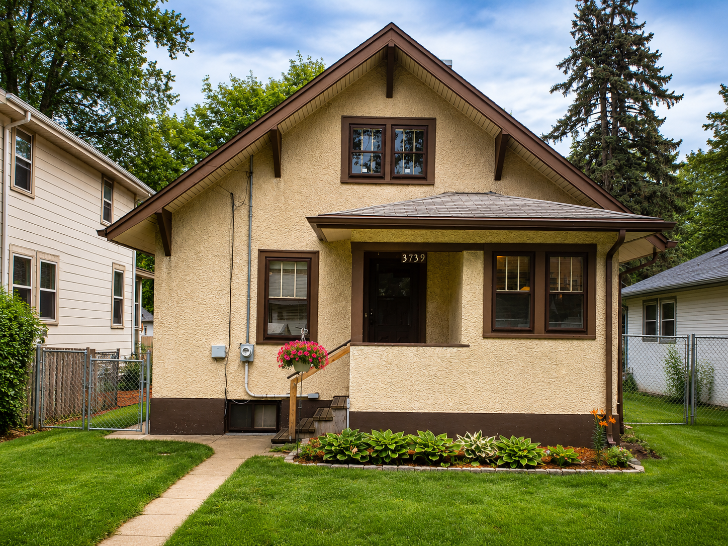 3739 Oliver Avenue N Property Photo 13