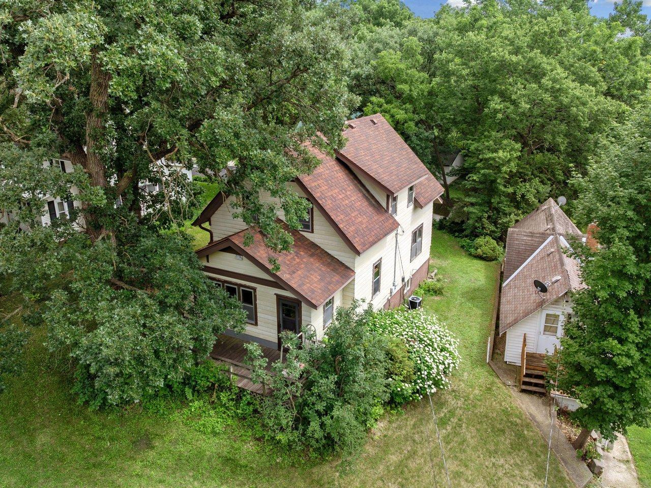 201 Hillcrest Drive Property Photo 2