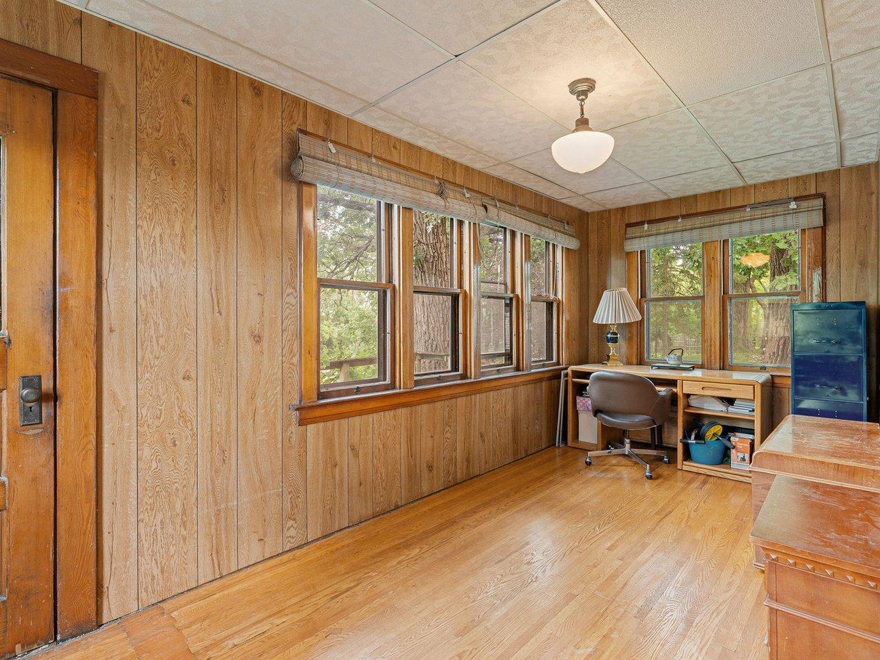 201 Hillcrest Drive Property Photo 24