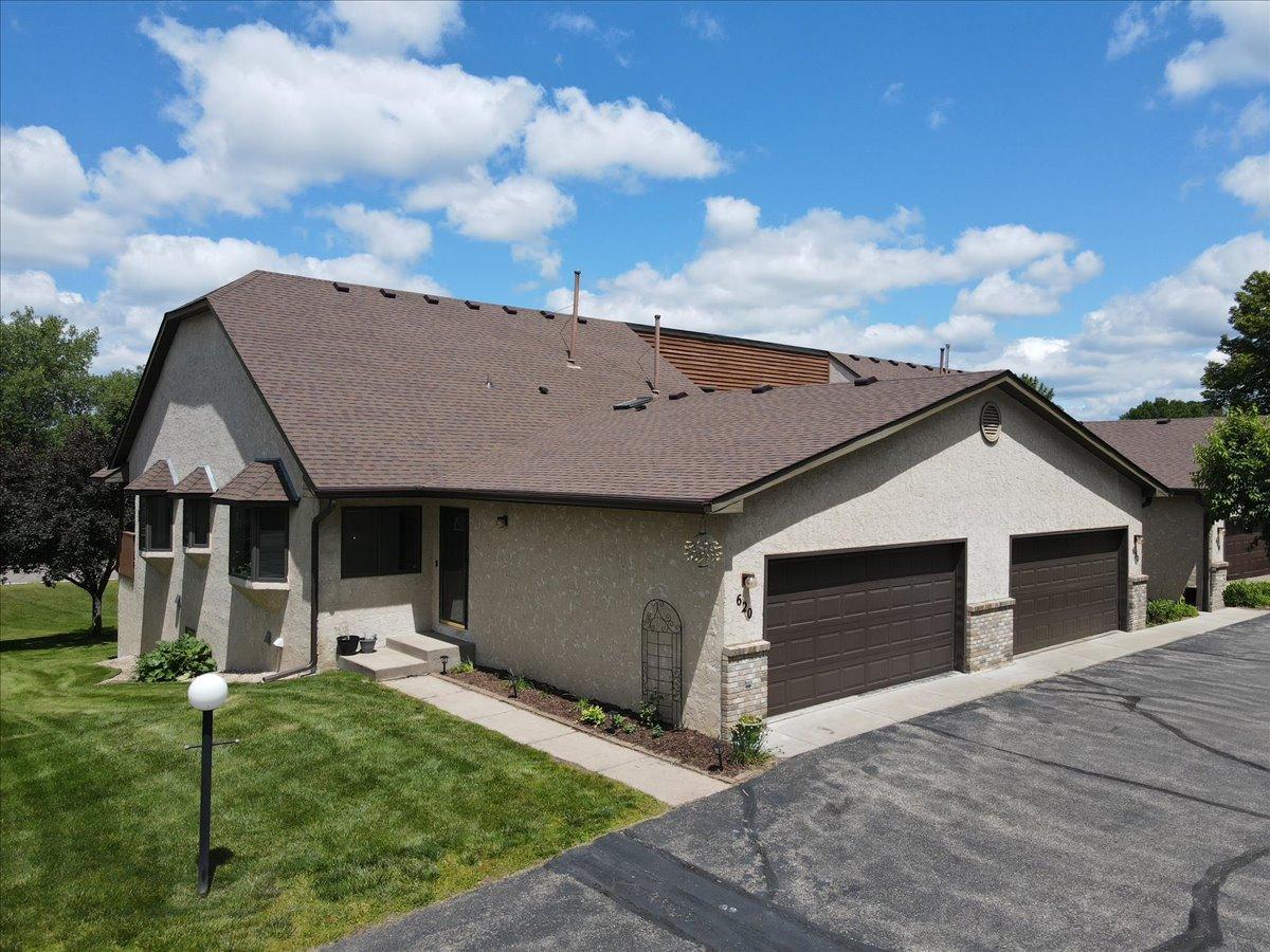 660 Riverview Drive 620 Property Photo 2