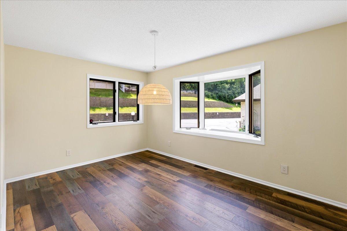 660 Riverview Drive 620 Property Photo 8