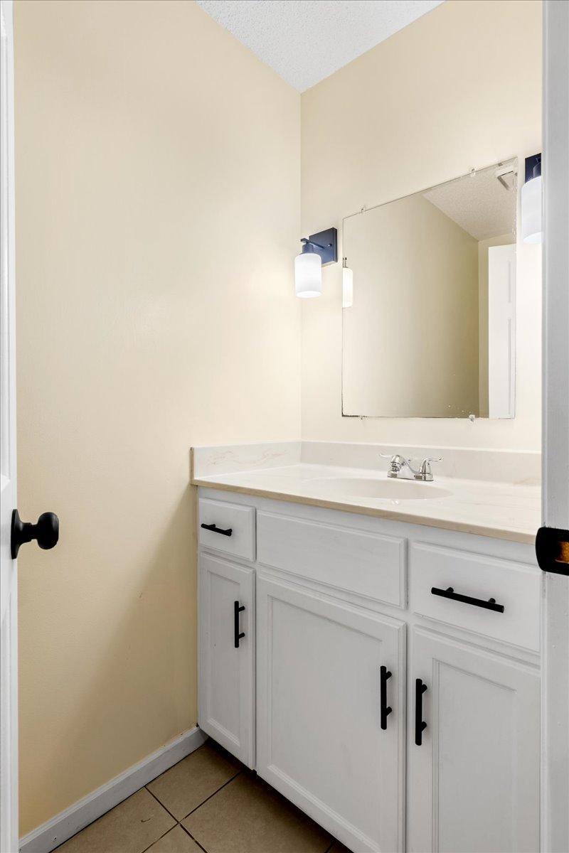 660 Riverview Drive 620 Property Photo 14