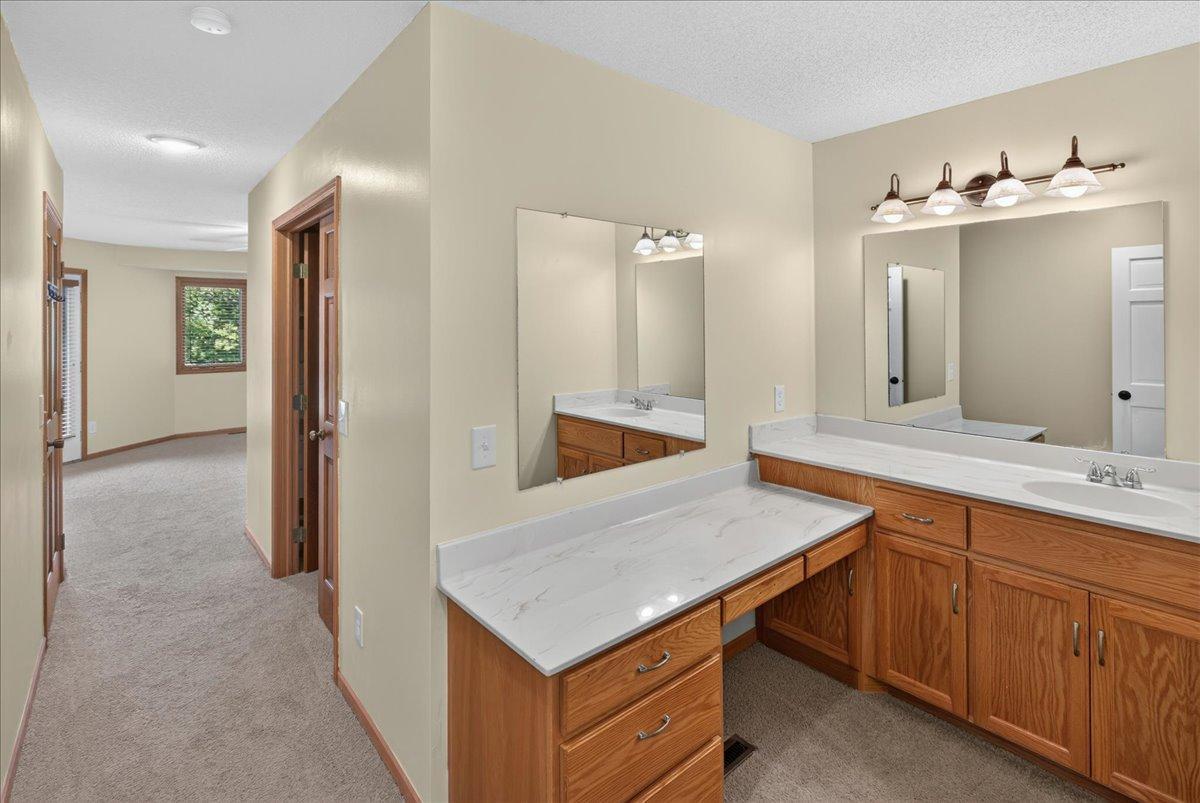 660 Riverview Drive 620 Property Photo 23