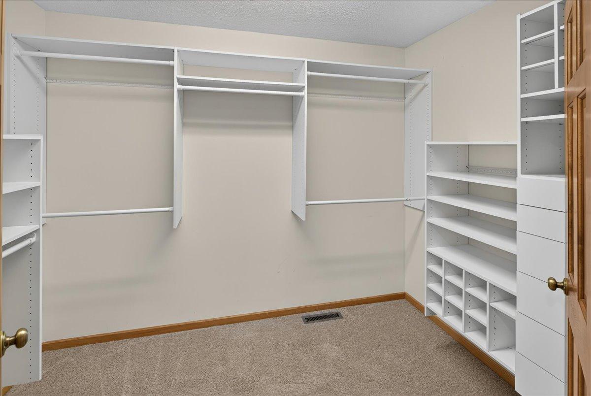 660 Riverview Drive 620 Property Photo 29