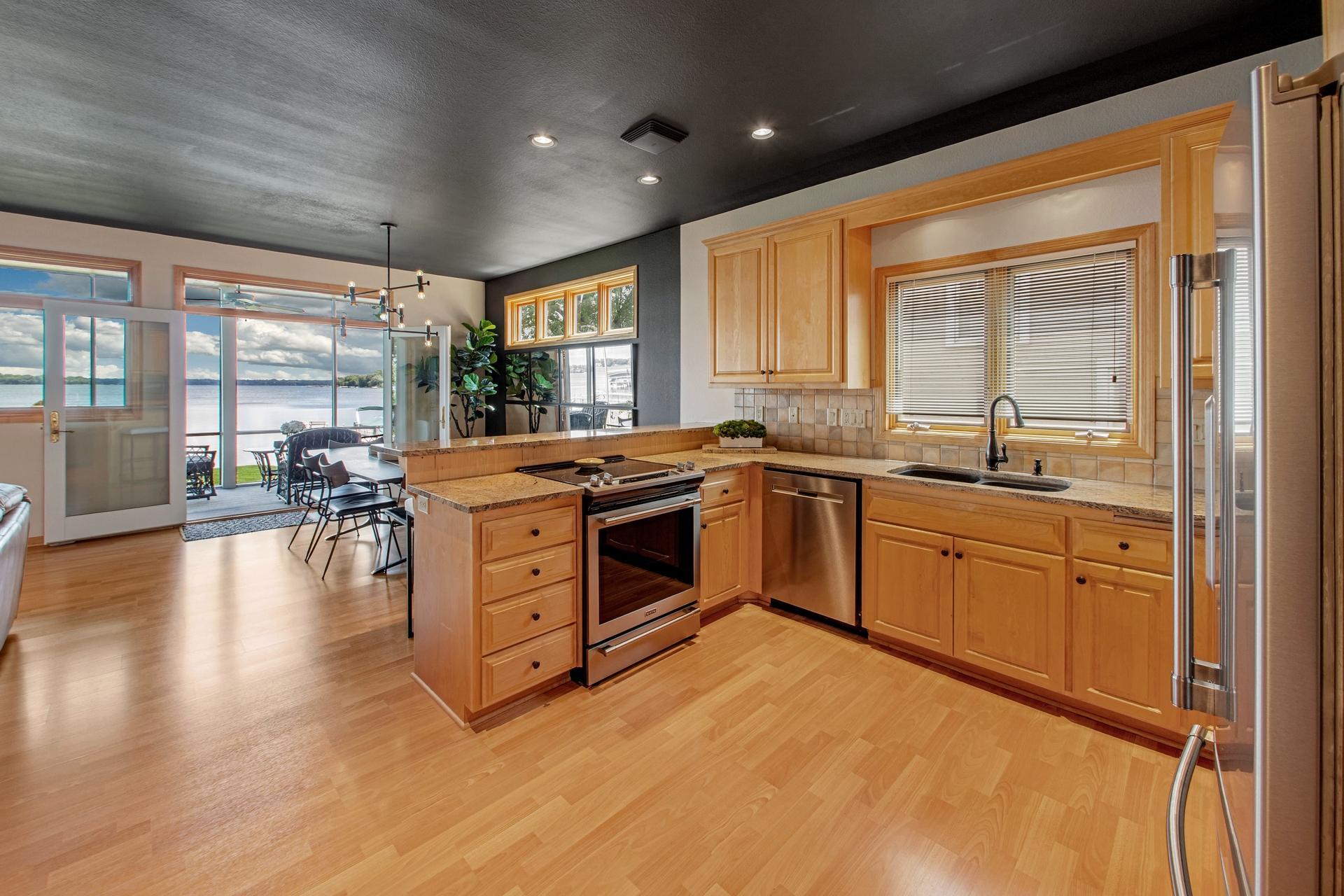 4296 Cottage Park Road Property Photo 15