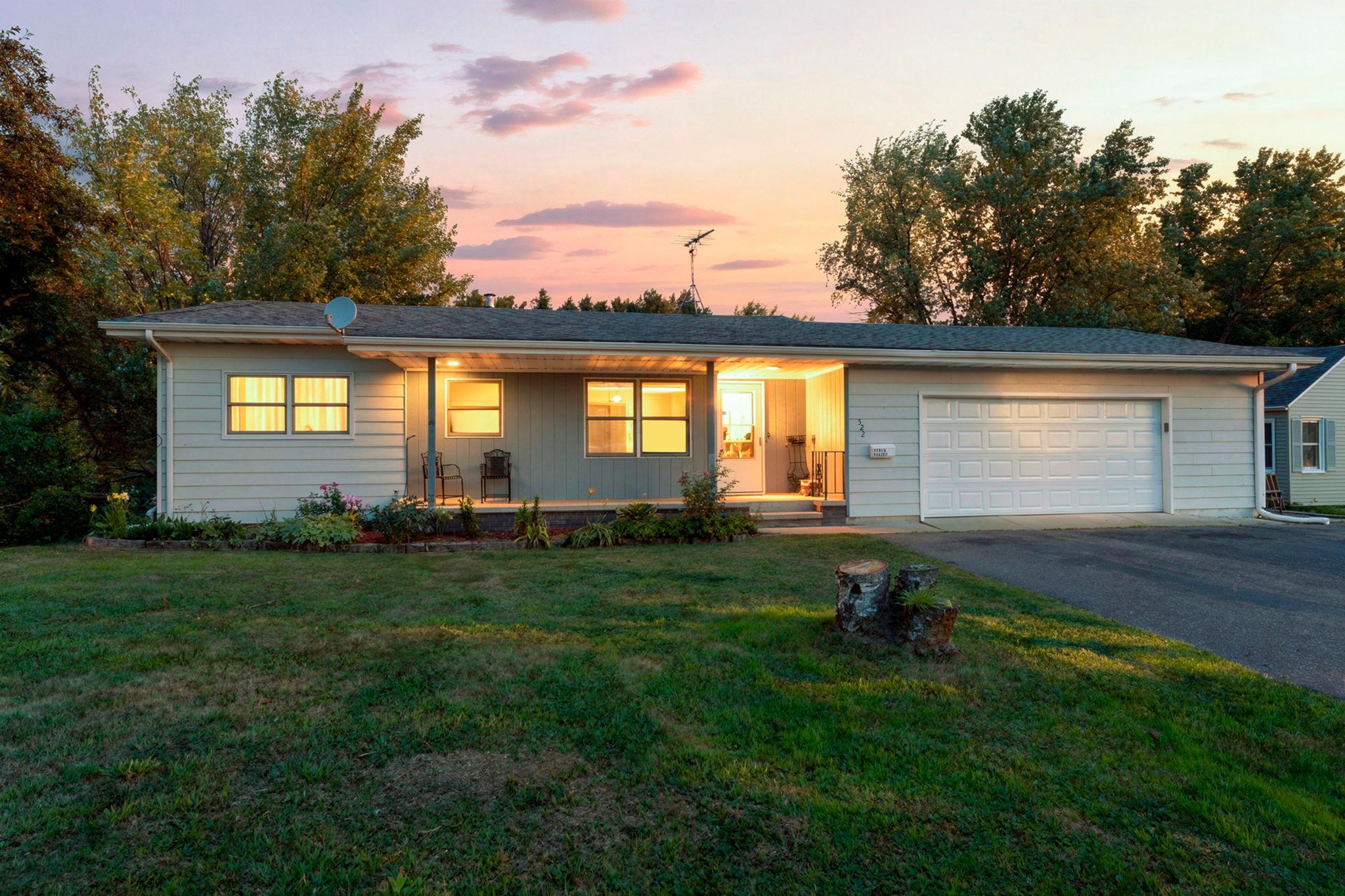 522 3rd Street Property Photo 6