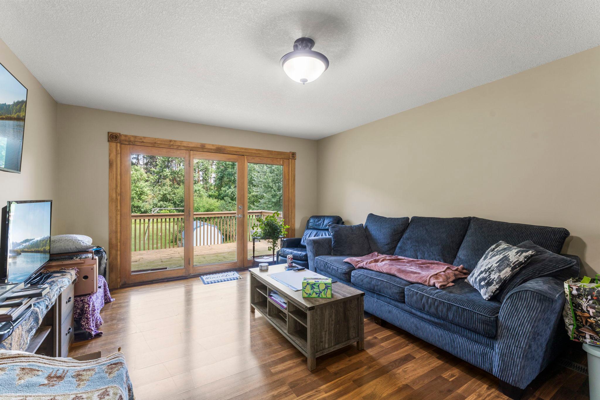 522 3rd Street Property Photo 13
