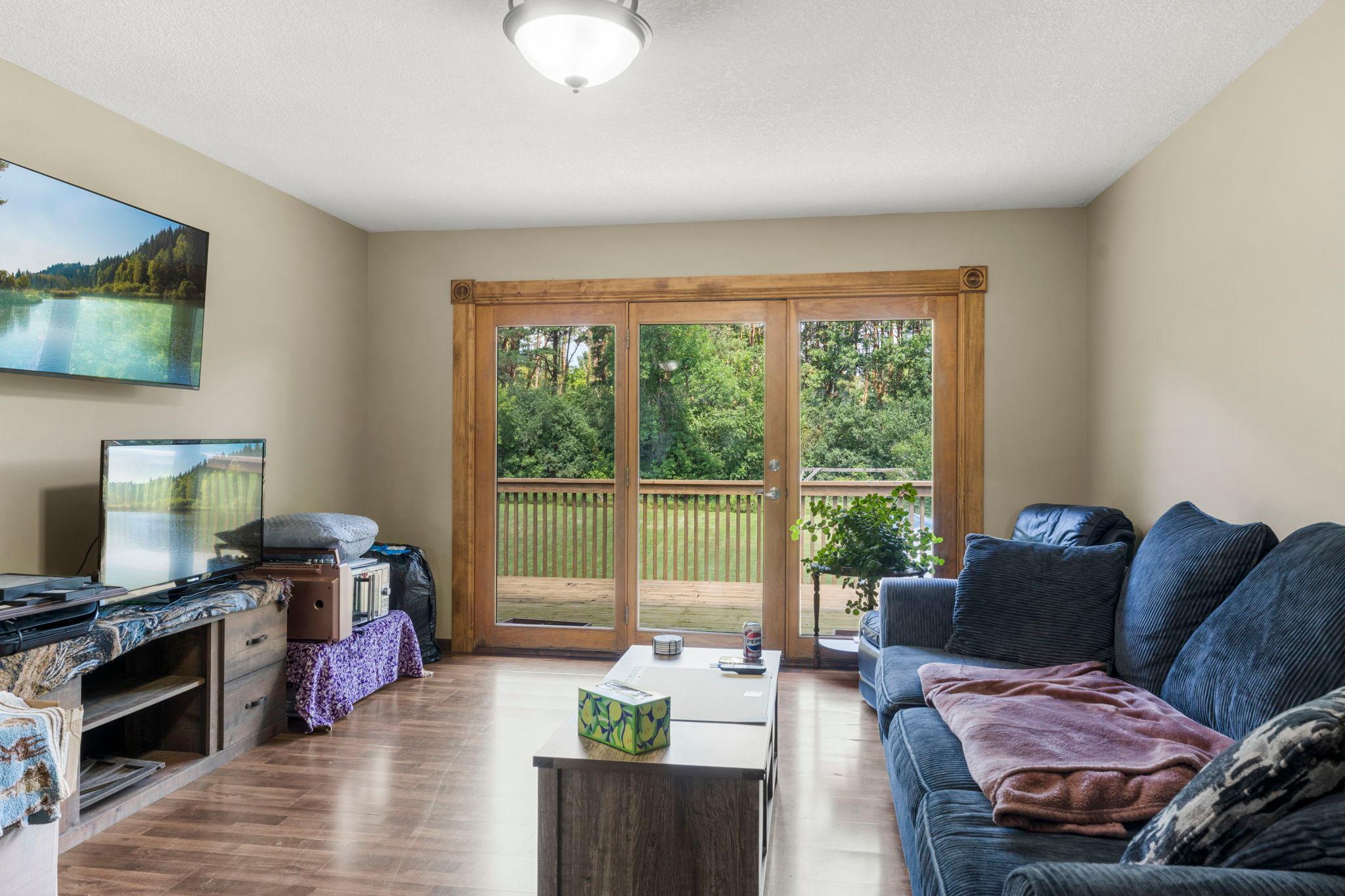 522 3rd Street Property Photo 14