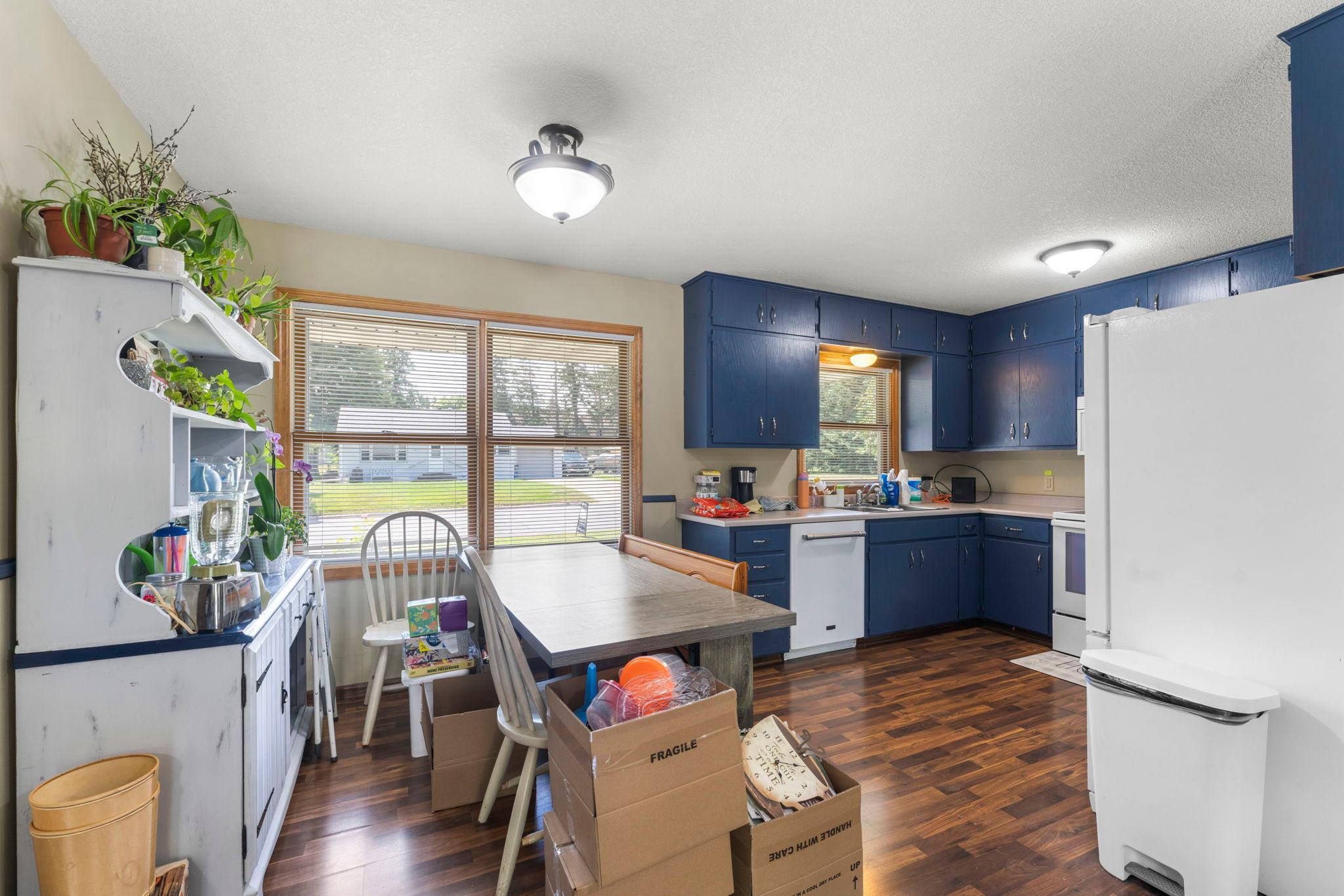 522 3rd Street Property Photo 17