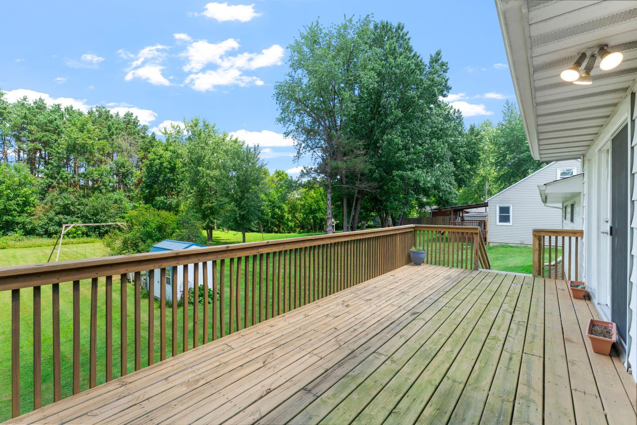 522 3rd Street Property Photo 36