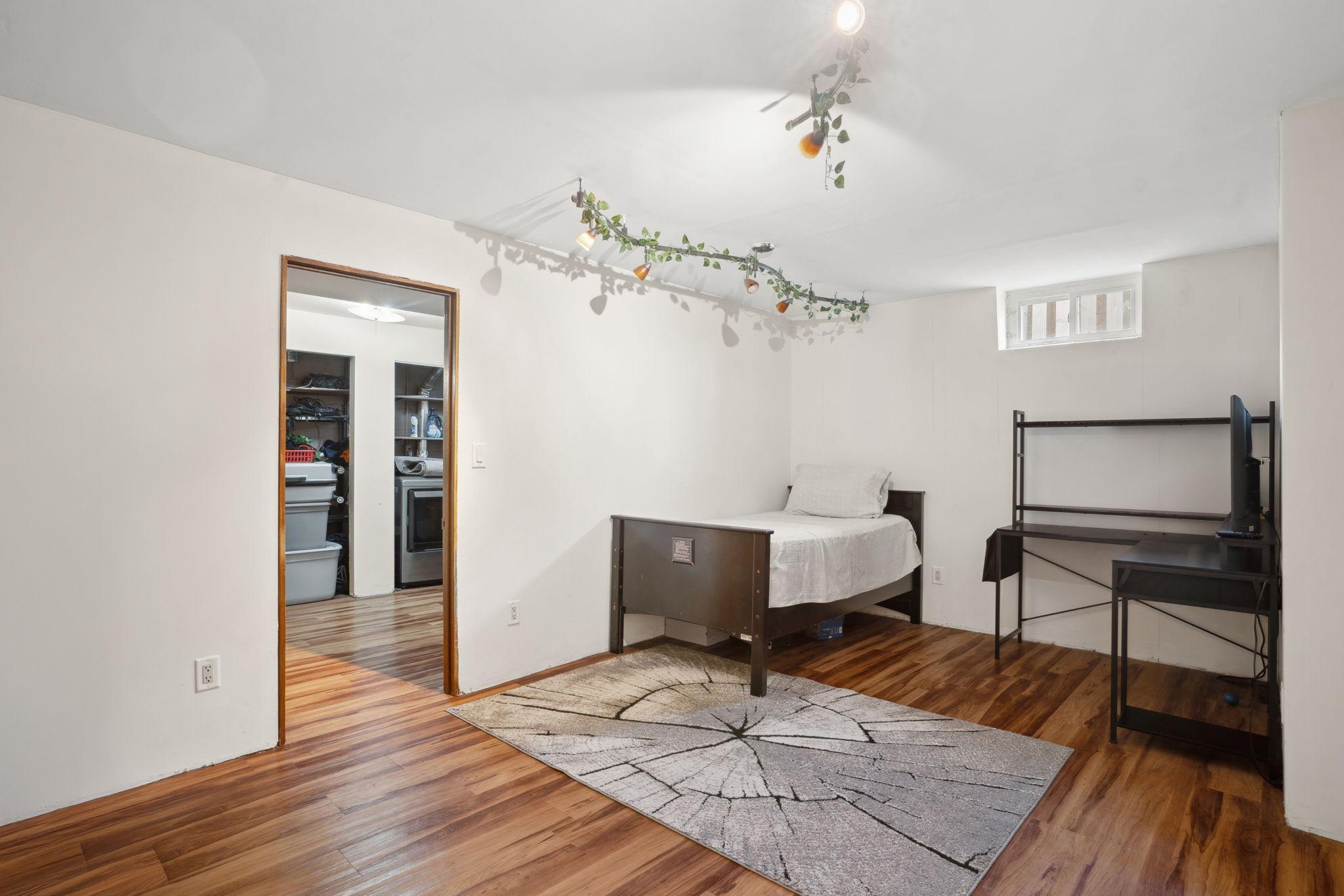 6311 84th Court N Property Photo 15