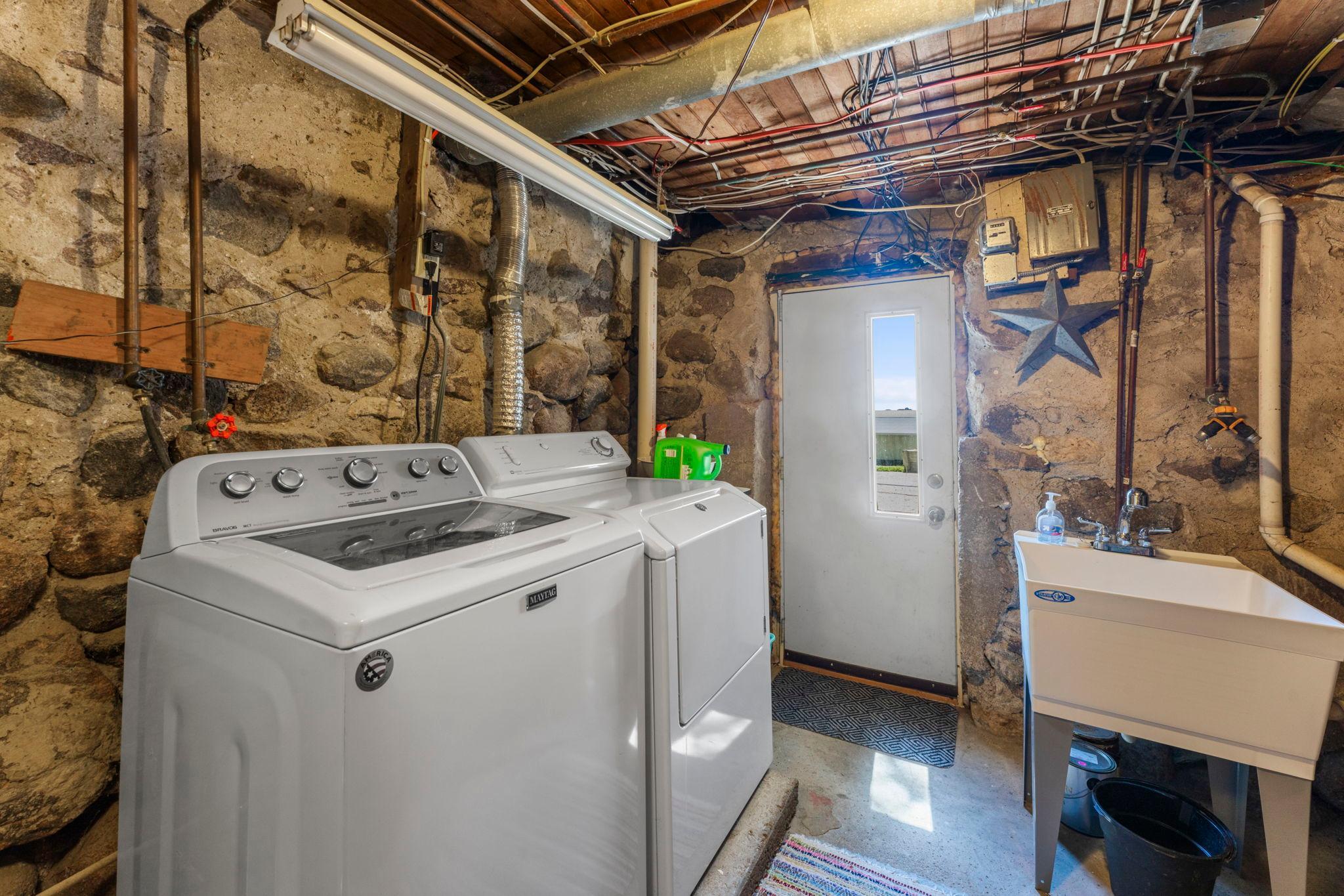 113 3rd Street Se Property Photo 17