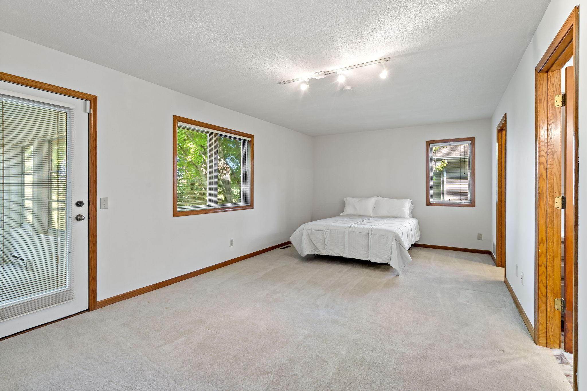 7600 Eileen Street Property Photo 17