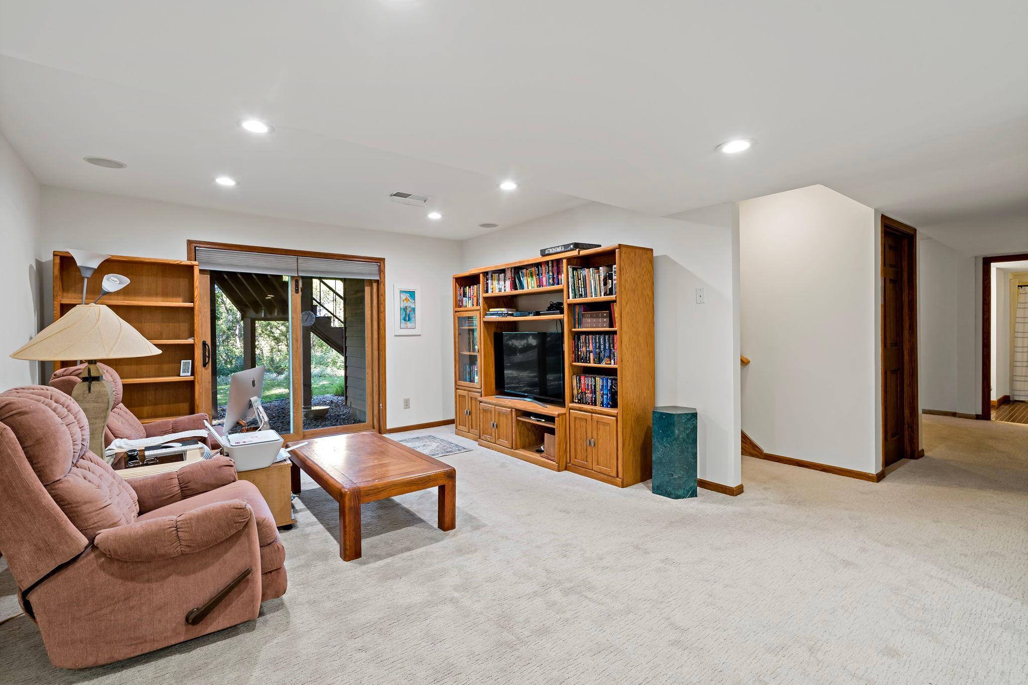 7600 Eileen Street Property Photo 26