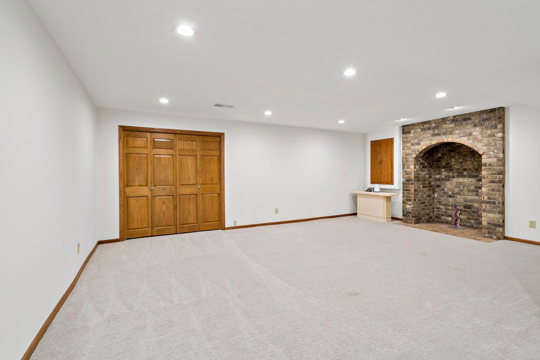 7600 Eileen Street Property Photo 27