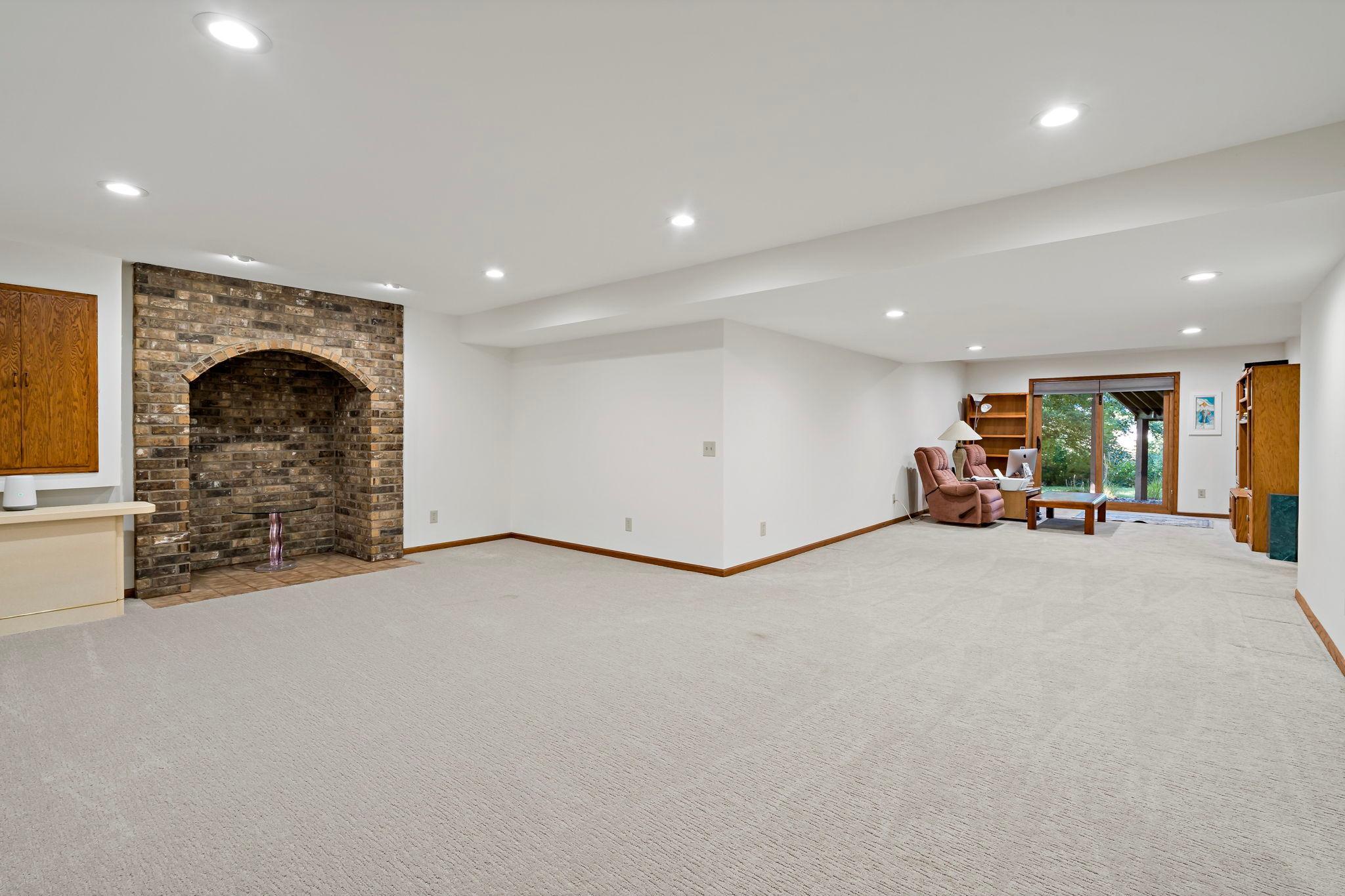 7600 Eileen Street Property Photo 28