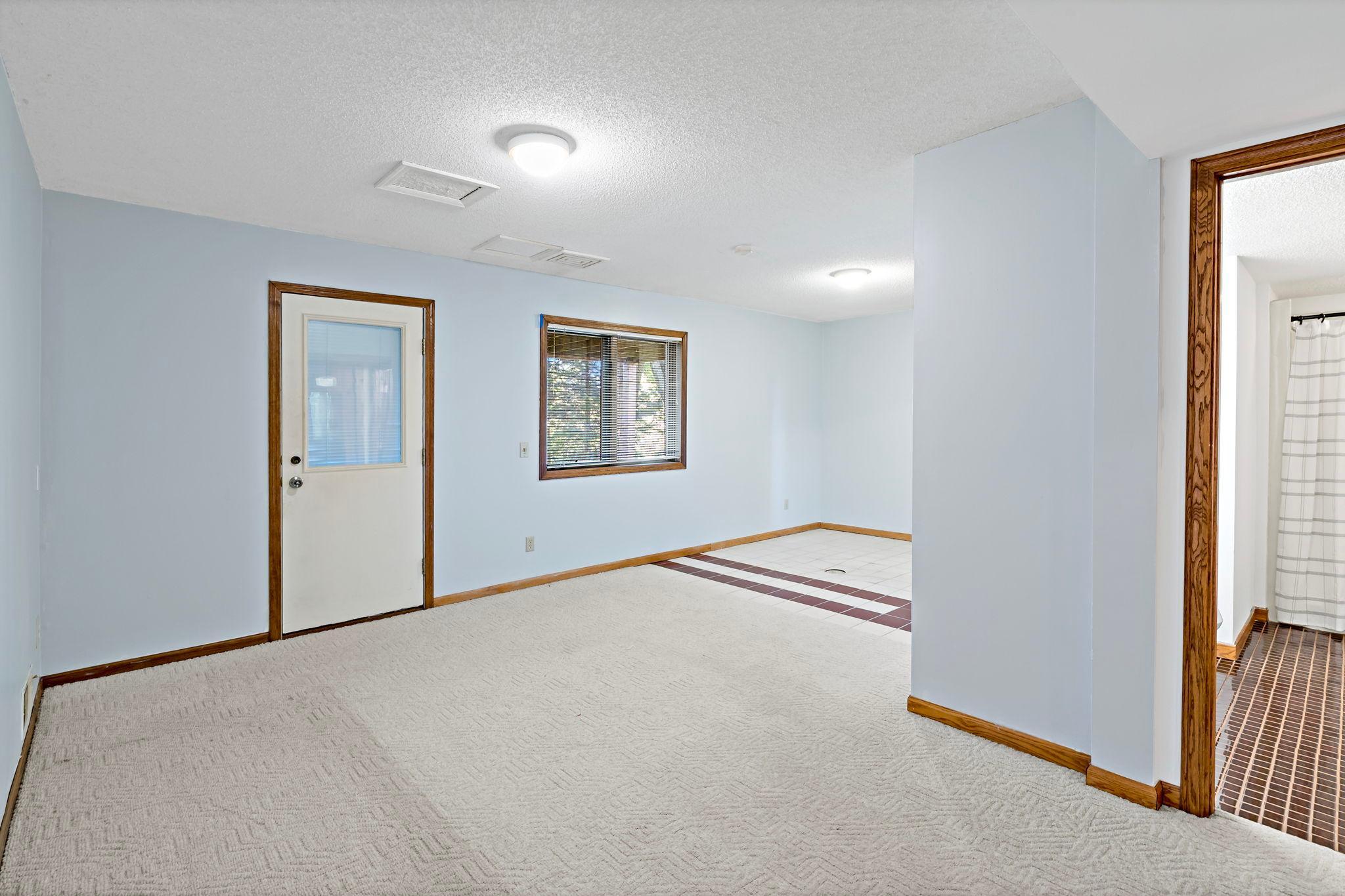 7600 Eileen Street Property Photo 33