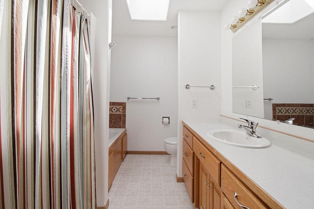 610 3rd Street E Property Photo 14