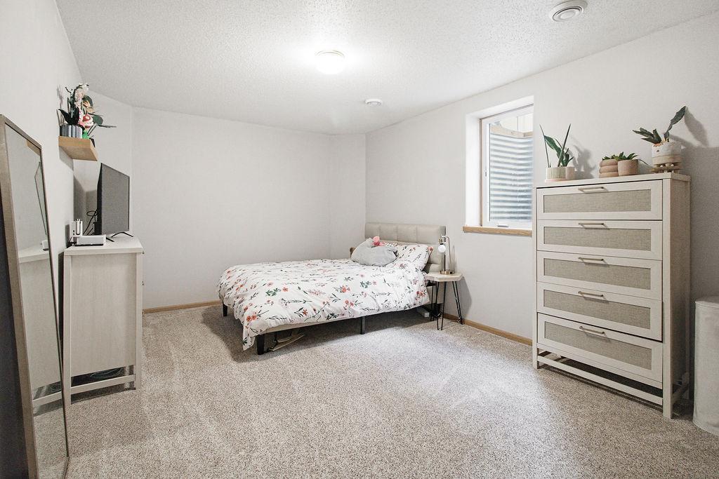 610 3rd Street E Property Photo 21