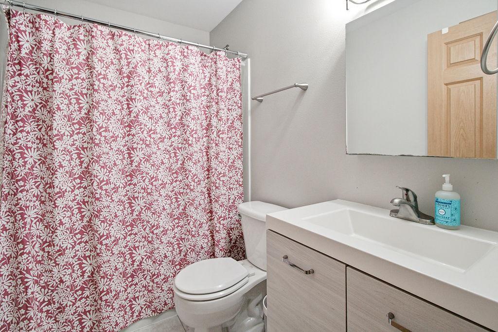 610 3rd Street E Property Photo 22