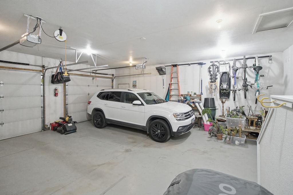 610 3rd Street E Property Photo 28