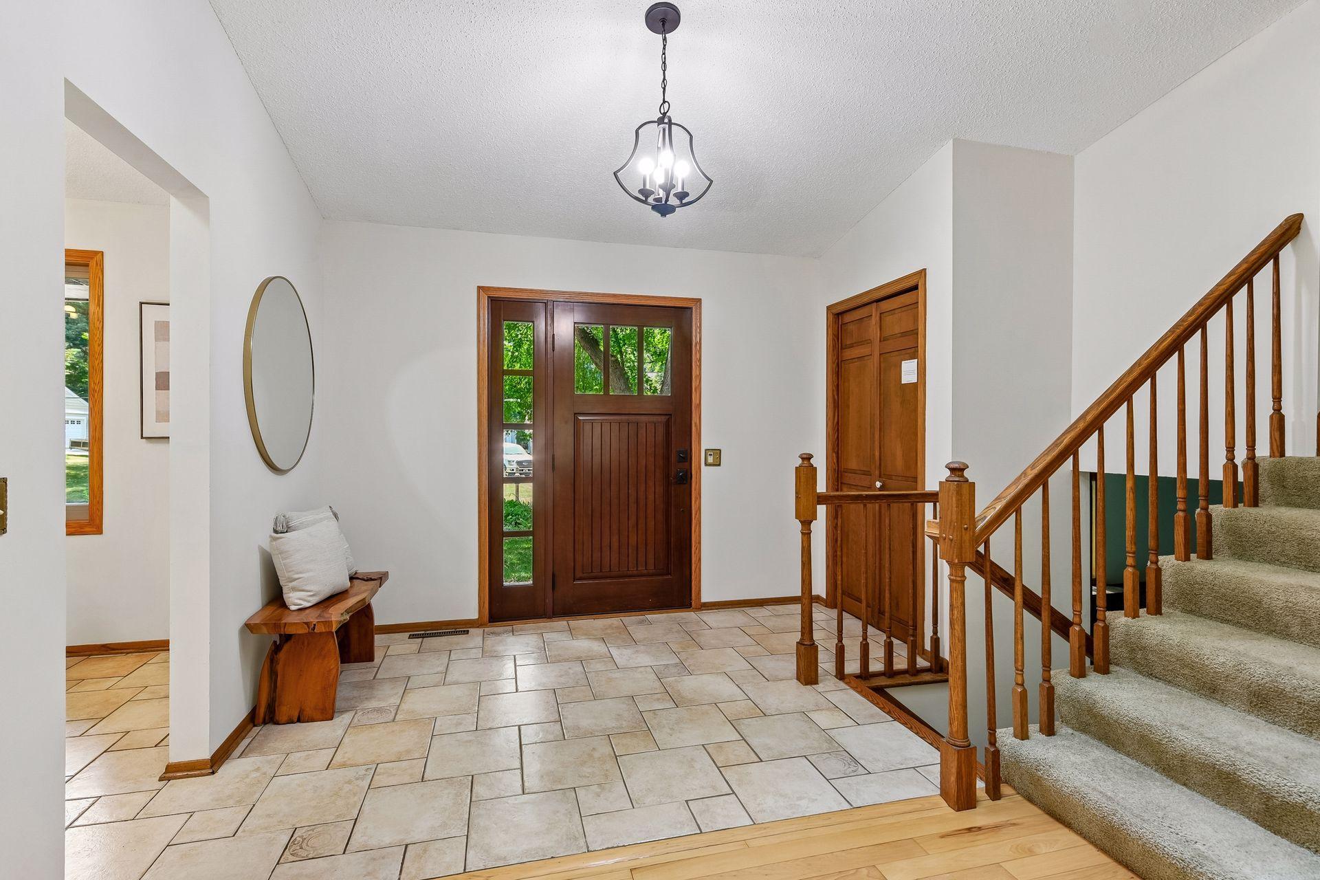14810 Lloyds Drive Property Photo 3