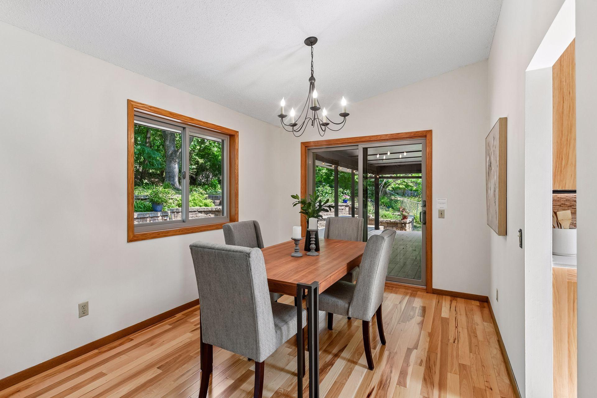14810 Lloyds Drive Property Photo 8