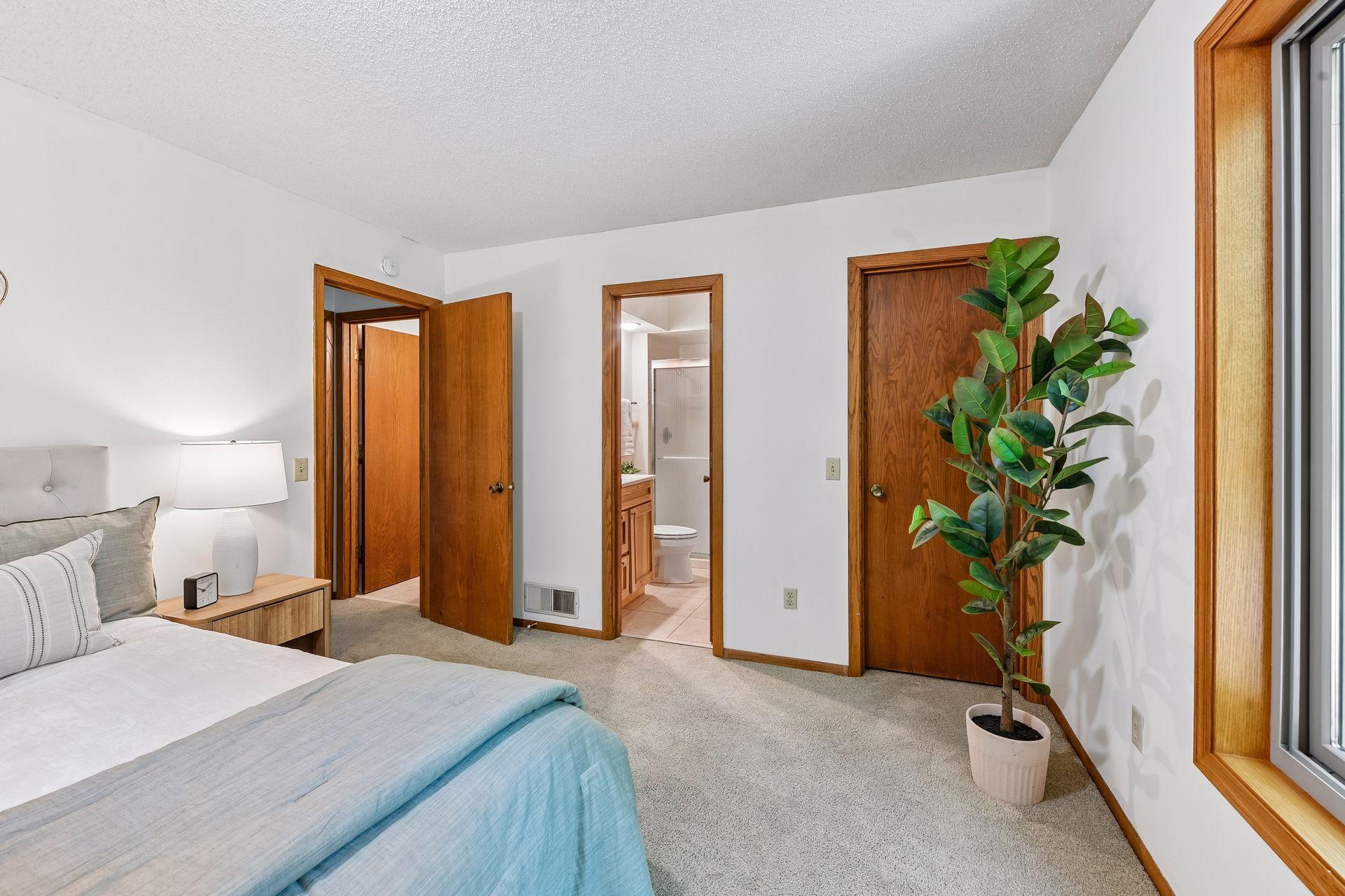 14810 Lloyds Drive Property Photo 17