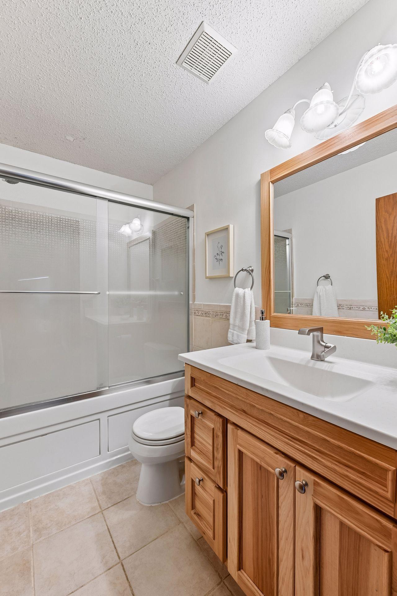 14810 Lloyds Drive Property Photo 21