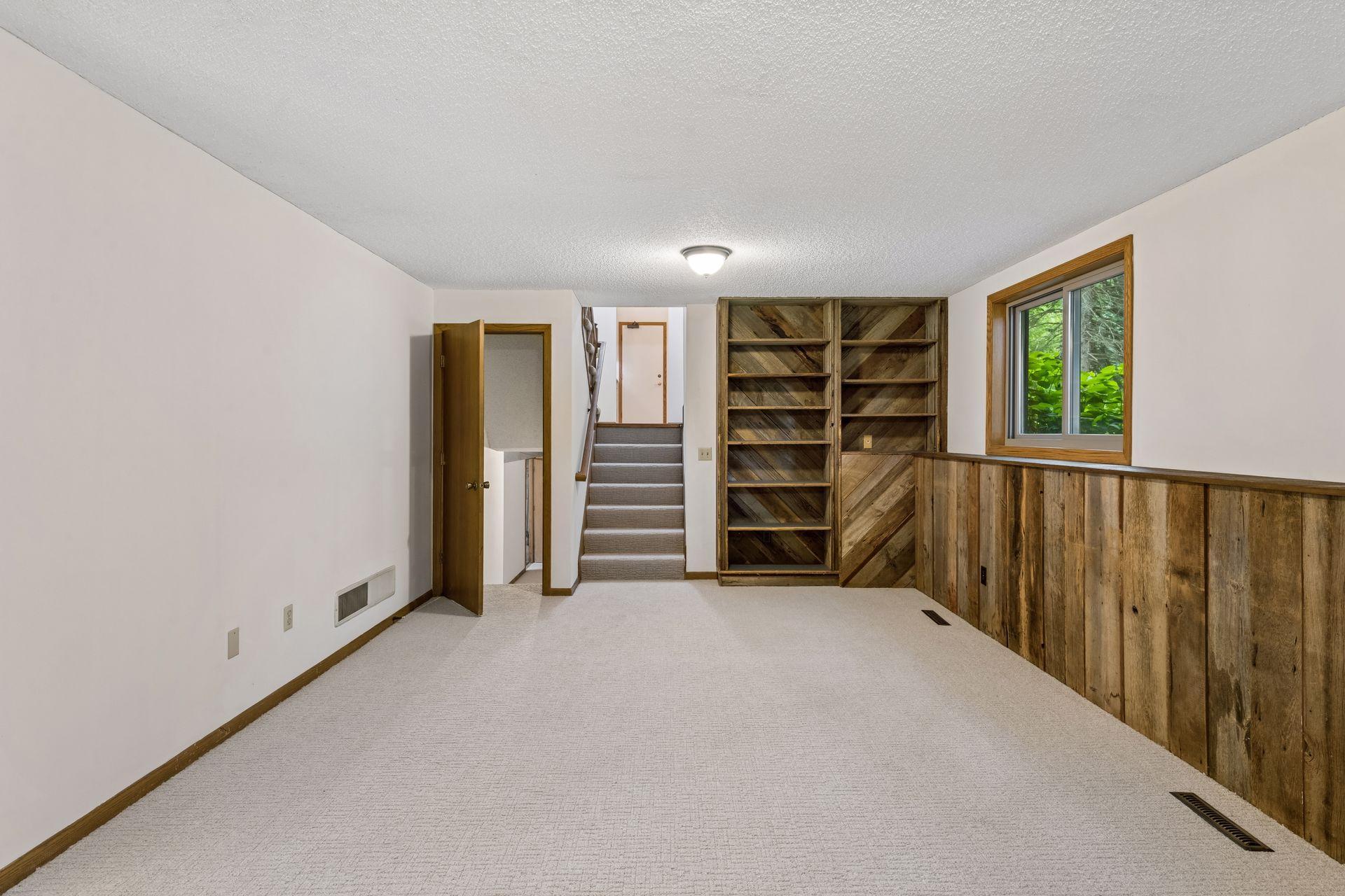 14810 Lloyds Drive Property Photo 25