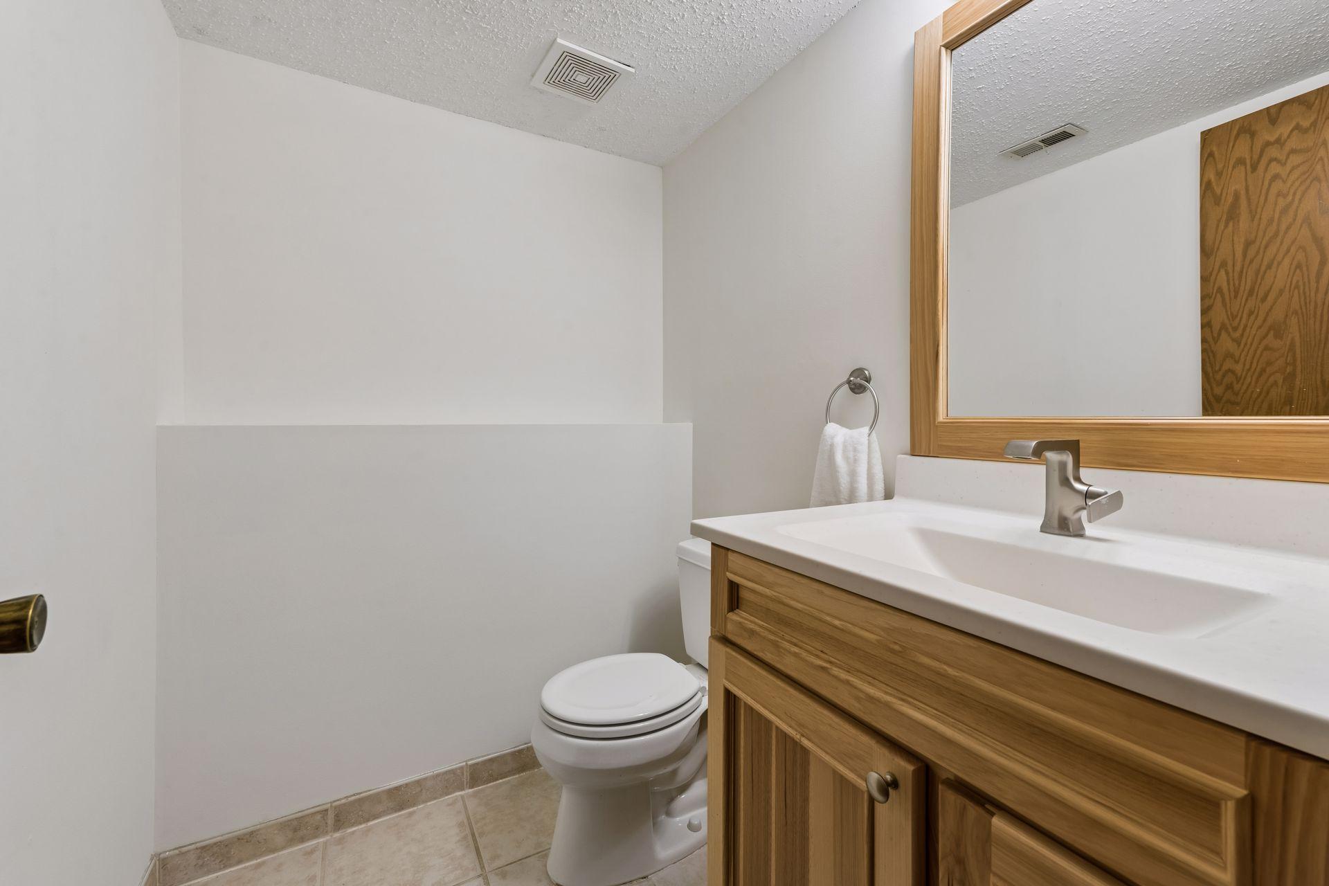 14810 Lloyds Drive Property Photo 28