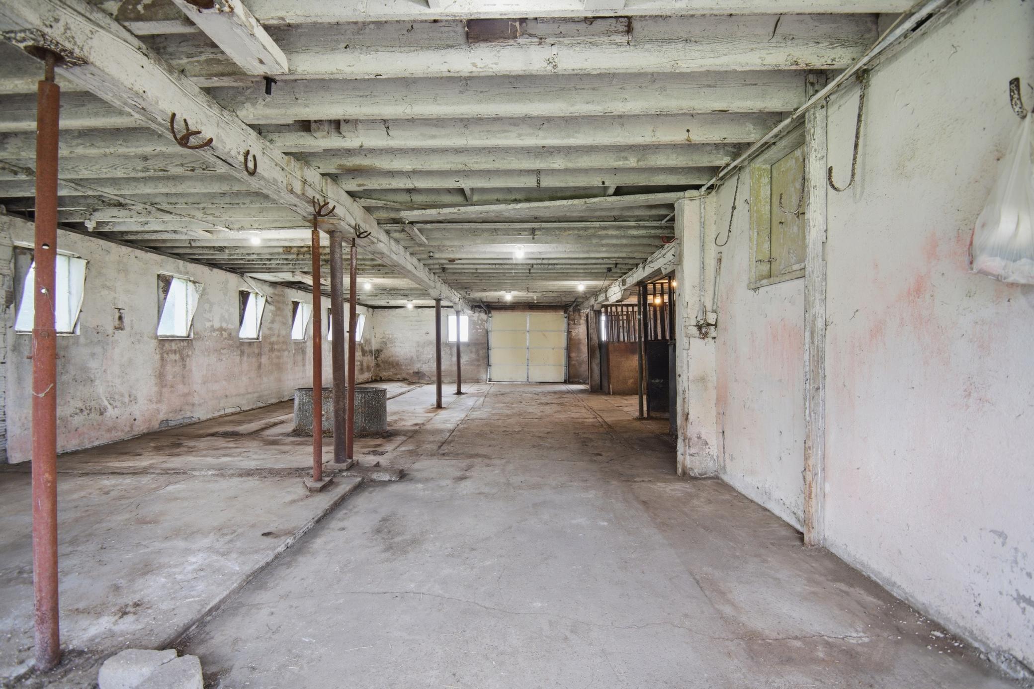 8169 Highway 30 E Property Photo 56