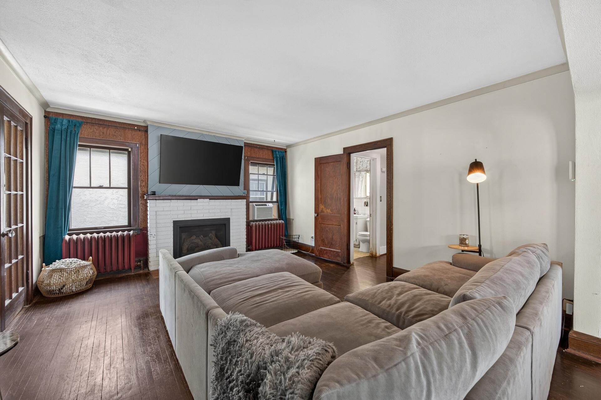 658 Nebraska Avenue E Property Photo 6