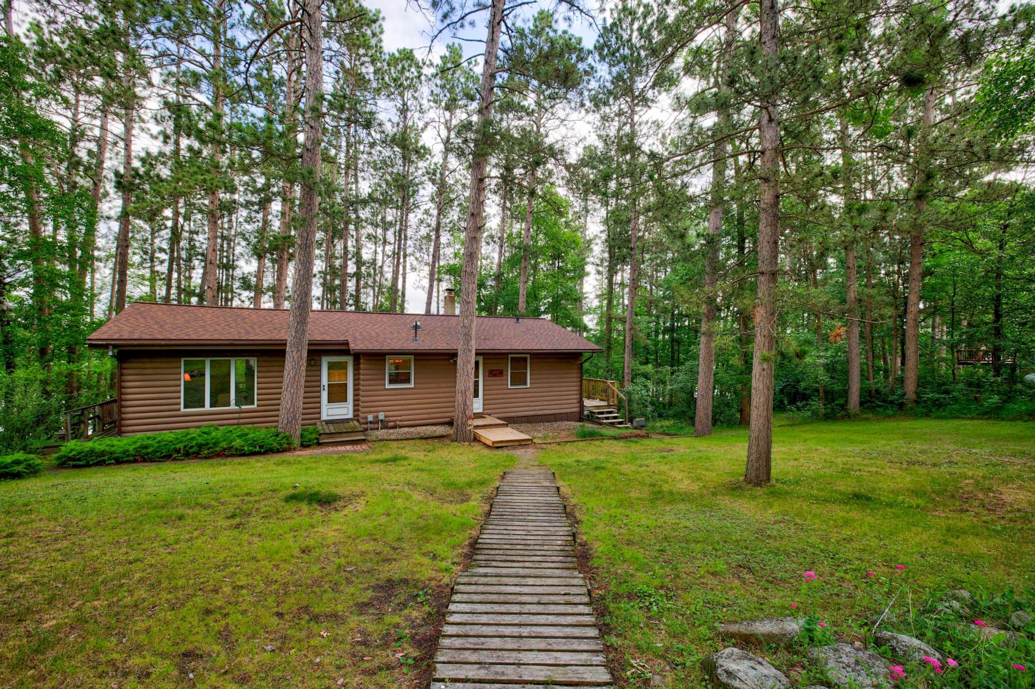 25427 Washington Drive Property Photo 2