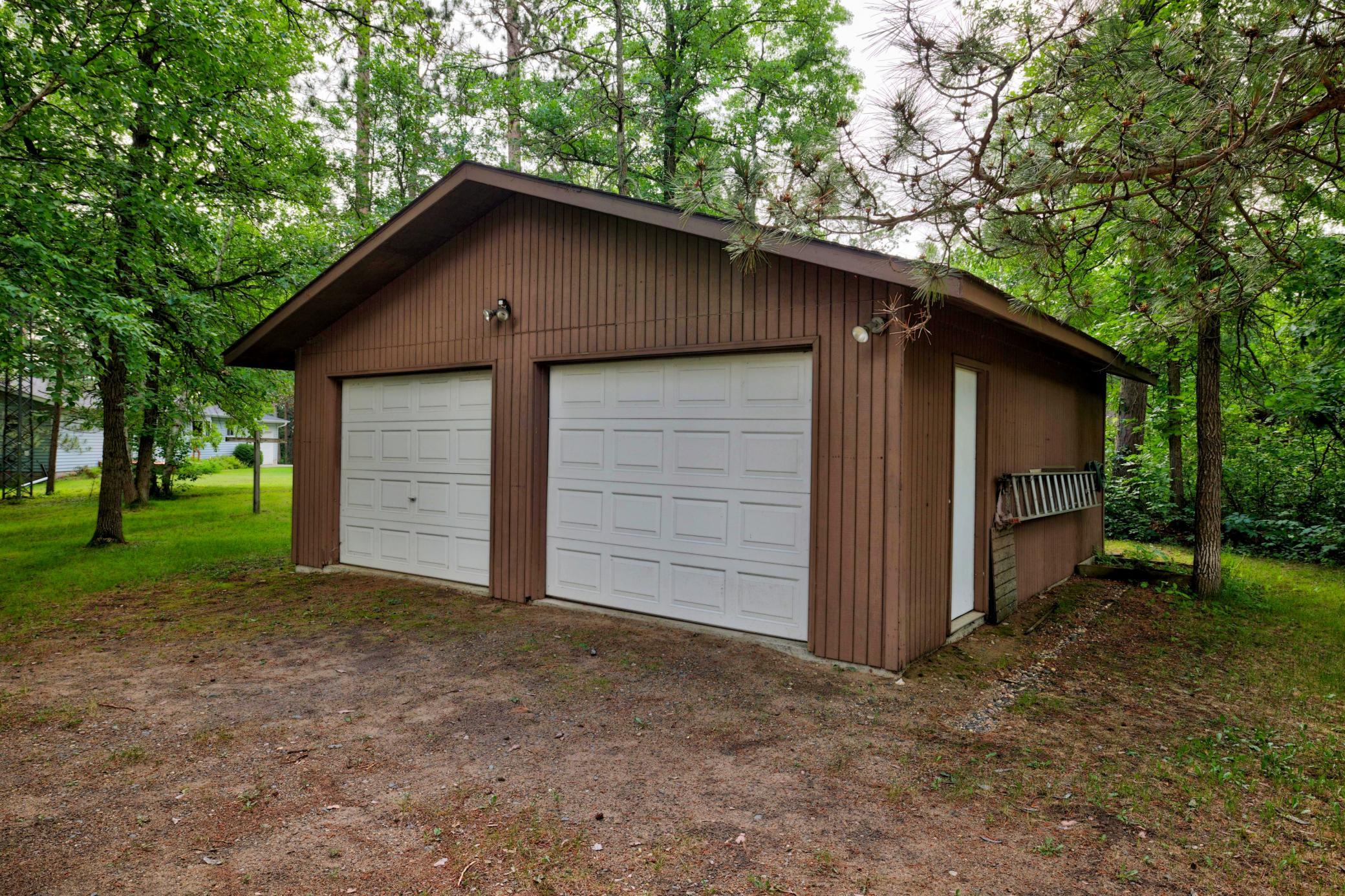 25427 Washington Drive Property Photo 7